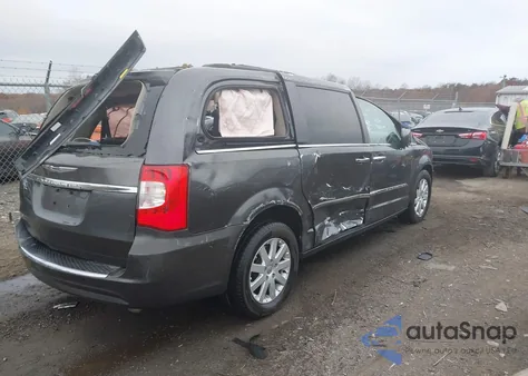 2016 Chrysler Town & Country Touring from USA, damaged, VIN 2C4RC1BG9GR175331